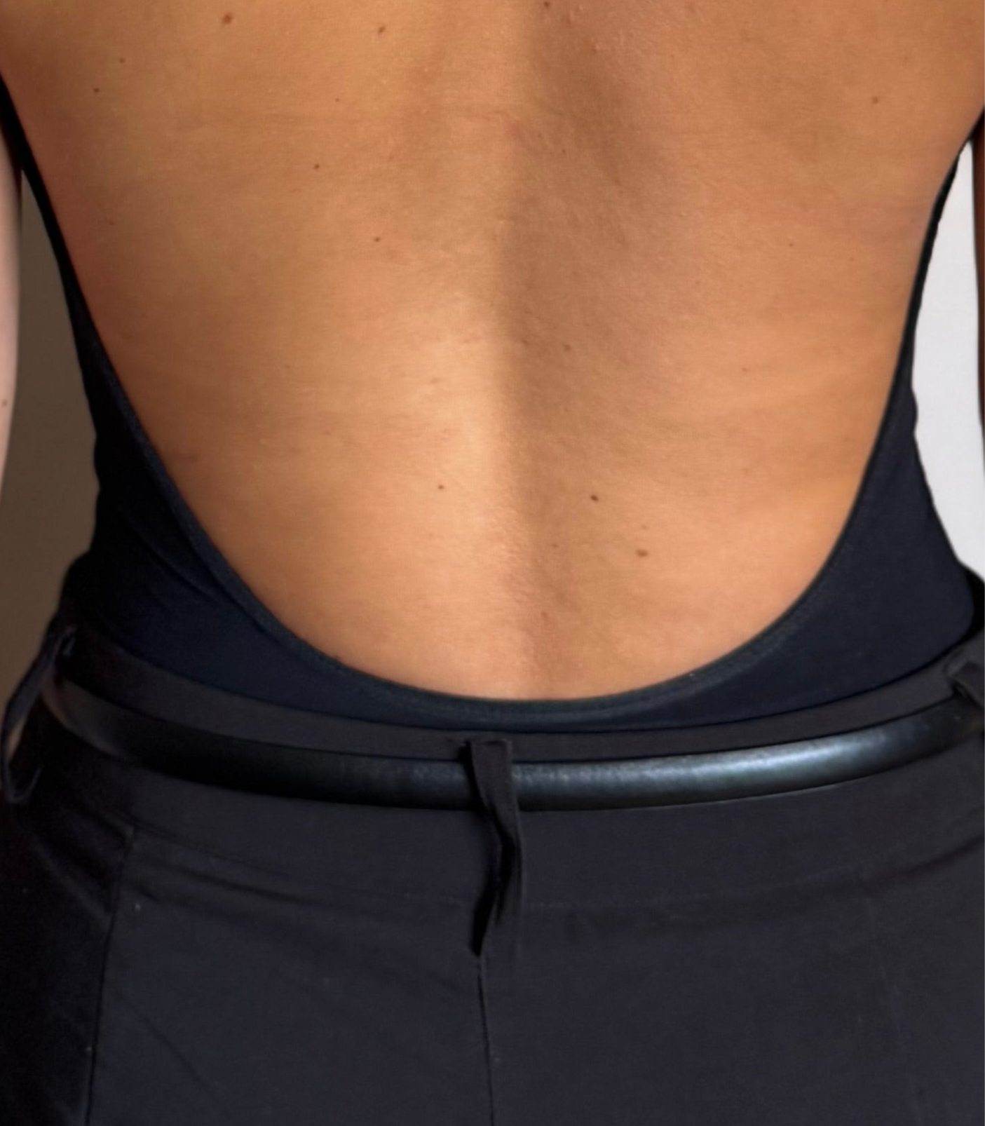 Djup rygg shapewear