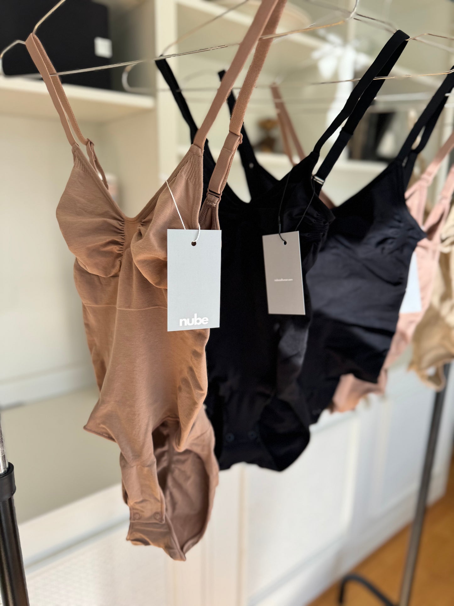 Shapewear i olika färger 