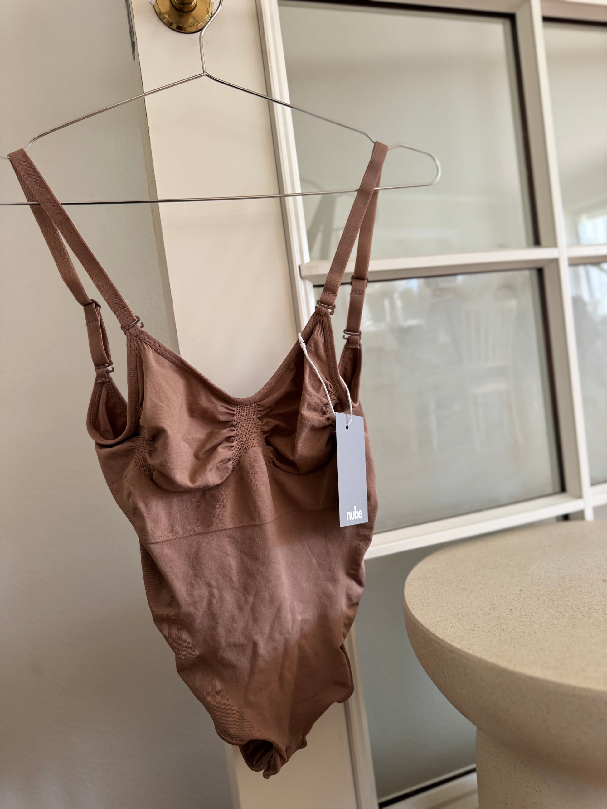 Shapewear med avtagbara band